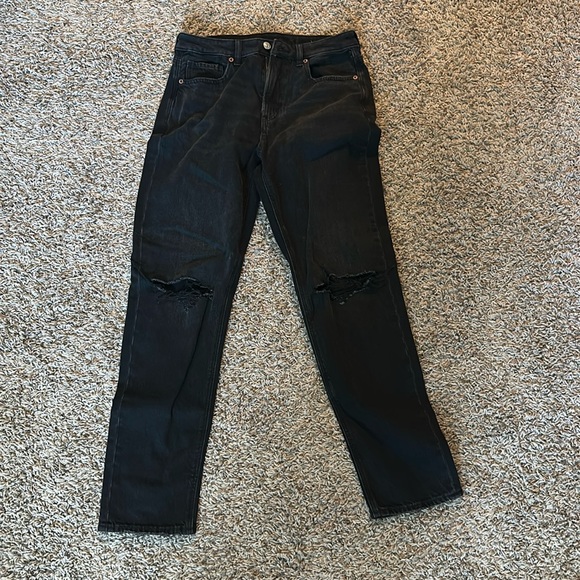 American Eagle Mom Jean Strigid - Picture 1 of 3